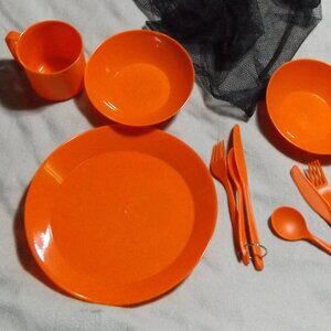 NEW CAMP set Dish x2 (Plastic)
